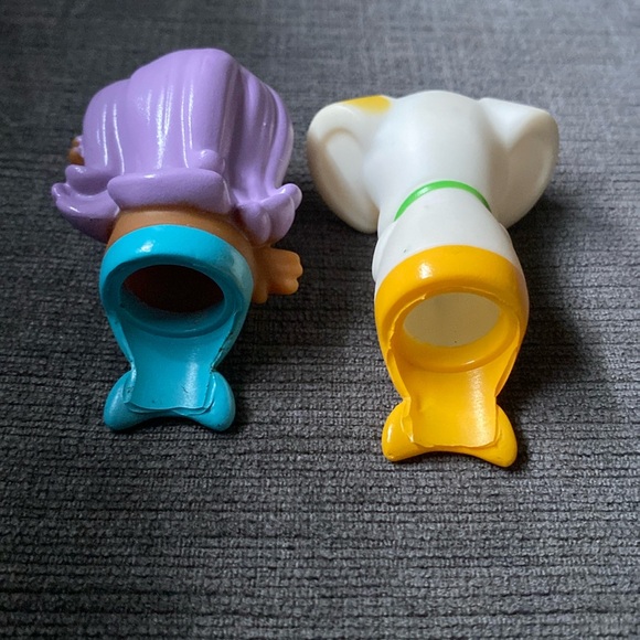 Nickelodeon Bubble Guppies Bath Time Finger Puppets - Bubble Puppy & Molly - Picture 2 of 2